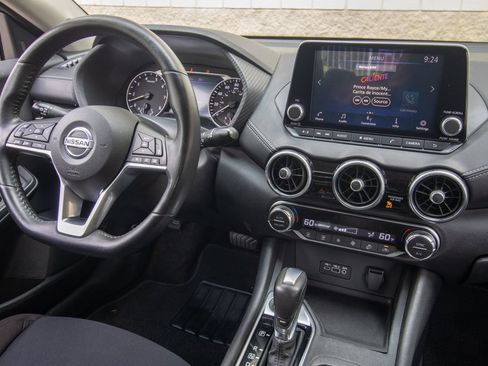 Used 2021 Nissan Sentra SV FWD image 23
