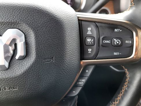 Used 2024 RAM 2500 Limited w/ Safety Group image 30