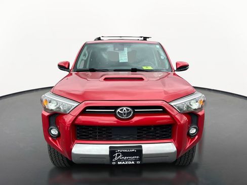 Used 2022 Toyota 4Runner TRD Off-Road Premium AWD/4WD image 8