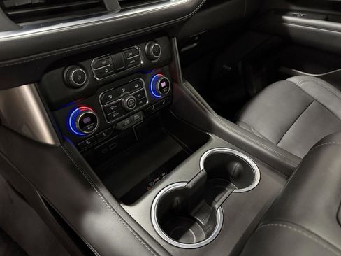 Used 2023 Chevrolet Tahoe Z71 w/ Luxury Package image 10