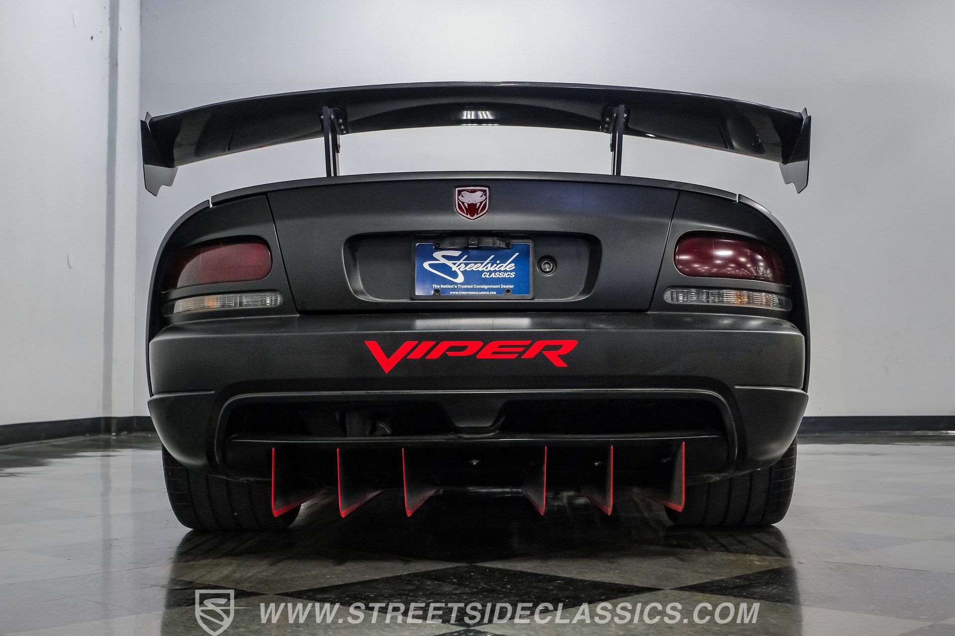 Used 2006 Dodge Viper SRT-10 RWD image 32