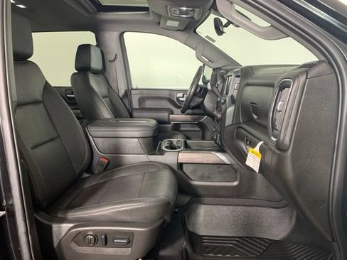 Used 2022 Chevrolet Silverado 2500 LTZ w/ LTZ Premium Package AWD/4WD image 22