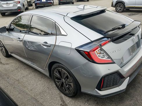 Used 2018 Honda Civic EX image 6