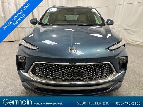 Used 2025 Buick Encore GX Avenir w/ Avenir Convenience Package image 3