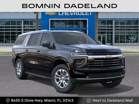 New 2026 Chevrolet Suburban LT image 8