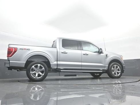 Certified 2022 Ford F150 XLT w/ Equipment Group 302A High image 32