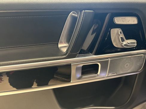 Used 2023 Mercedes-Benz G 550 G 550 image 3
