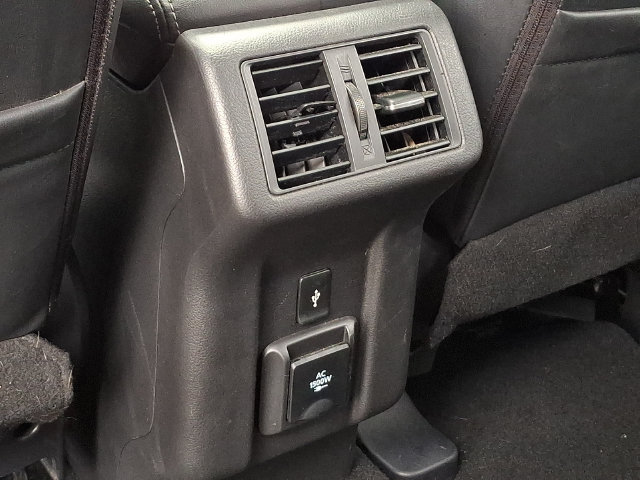 Used 2020 Mitsubishi Outlander SEL AWD/4WD image 19
