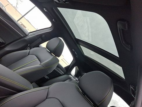 New 2026 Kia K5 GT image 10