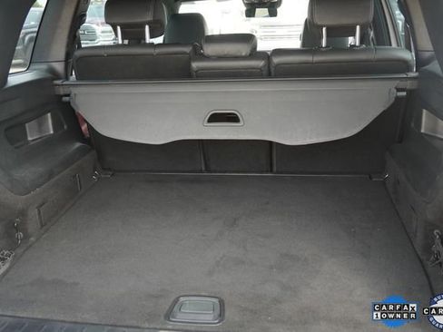 Used 2023 Mercedes-Benz GLB 35 AMG 4MATIC w/ Parking Assistance Package image 12