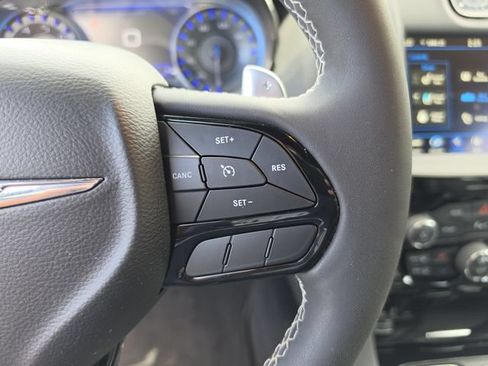Used 2023 Chrysler 300 S w/ Comfort Group RWD image 39