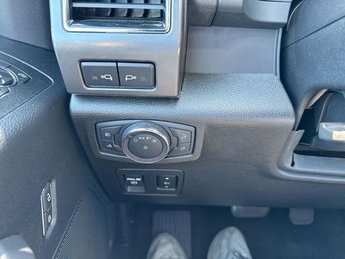 Used 2018 Ford F150 XLT w/ Equipment Group 302A Luxury image 19