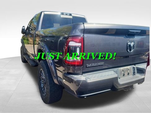 Used 2023 RAM 2500 Laramie AWD/4WD image 3