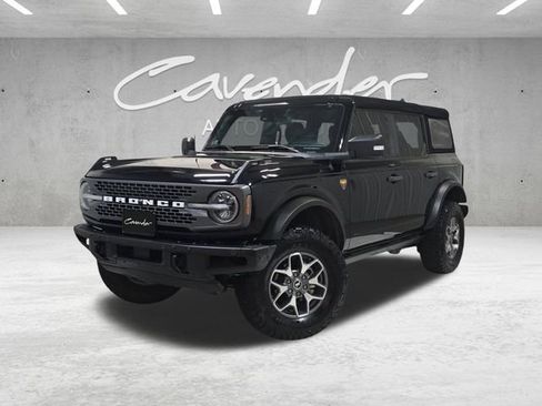 Used 2022 Ford Bronco Badlands image 1