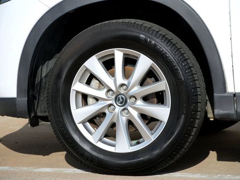 Used 2016 MAZDA CX-5 Sport FWD image 25