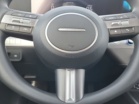 New 2026 Hyundai Kona SE AWD/4WD image 10