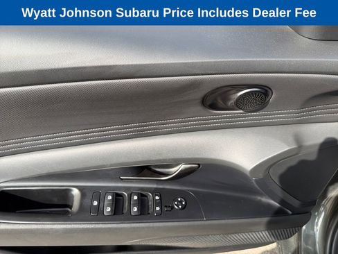 Used 2025 Hyundai Elantra Sport FWD image 17