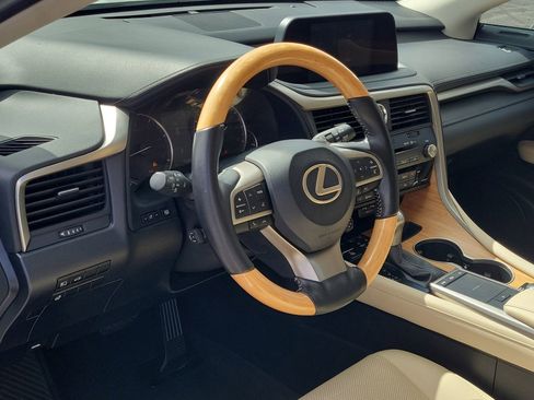 Used 2021 Lexus RX 350L FWD w/ Premium Package image 24