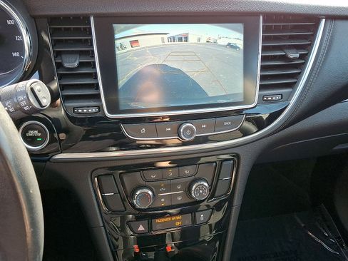 Used 2019 Buick Encore Preferred FWD image 15