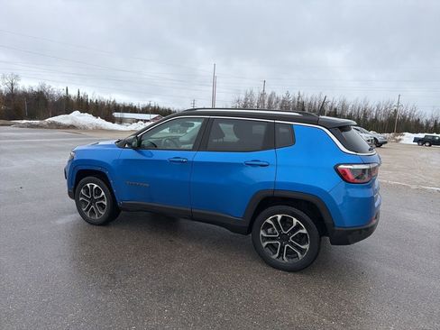 Used 2022 Jeep Compass Limited image 5