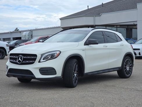 Used 2018 Mercedes-Benz GLA 250 4MATIC image 23