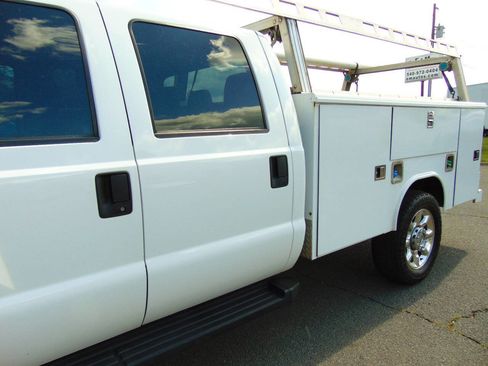Used 2015 Ford F350 XL w/ Power Equipment Group image 7