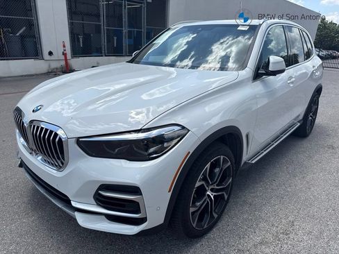 Used 2023 BMW X5 sDrive40i w/ Premium Package RWD image 1
