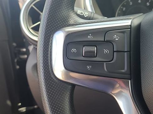 Used 2025 Chevrolet Blazer LT AWD/4WD image 20