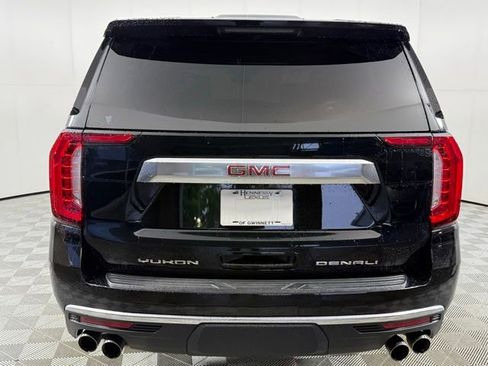 Used 2021 GMC Yukon Denali w/ Denali Ultimate Package AWD/4WD image 7