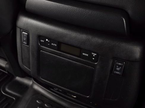 Used 2016 INFINITI QX80 4WD w/ Driver's Assistance Package image 19