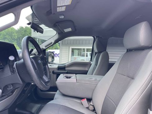 Used 2017 Ford F150 XL w/ Equipment Group 101A Mid AWD/4WD image 19