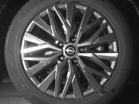 Used 2025 Nissan Altima 2.5 SV FWD image 16