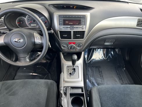 Used 2010 Subaru Impreza 2.5i AWD/4WD image 32