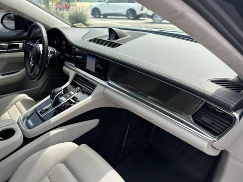 Used 2018 Porsche Panamera Turbo S AWD/4WD image 41