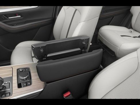 New 2024 MAZDA CX-90 Plug-In Hybrid w/ Premium Pkg image 10