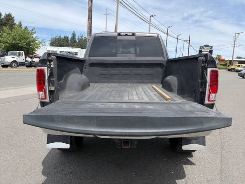 Used 2017 RAM 3500 Limited AWD/4WD image 8
