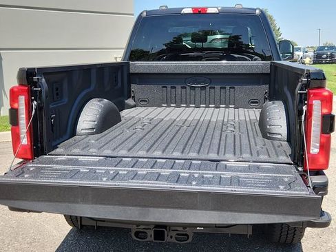 New 2025 Ford F350 Lariat w/ Black Appearance Package image 16