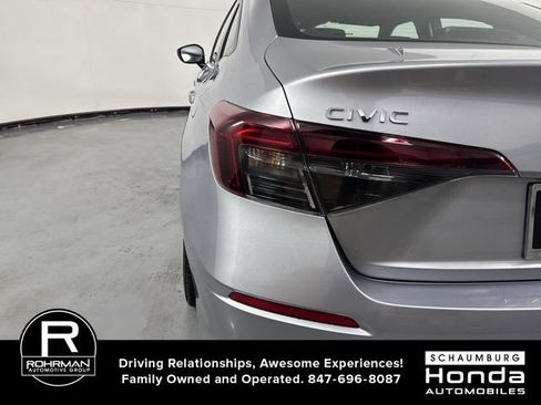 Certified 2025 Honda Civic Sport image 31