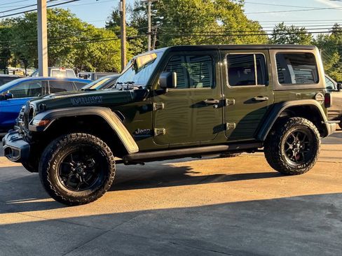 Used 2024 Jeep Wrangler Unlimited AWD/4WD image 6
