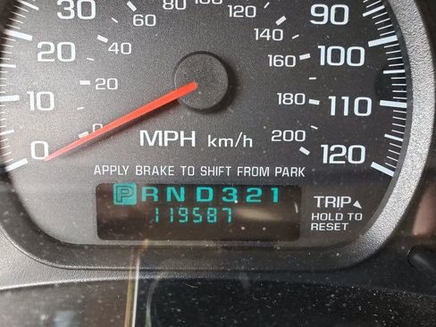 Used 2004 Chevrolet Impala image 19