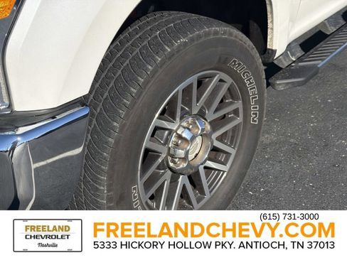 Used 2017 Ford F250 Lariat w/ Lariat Ultimate Package image 9