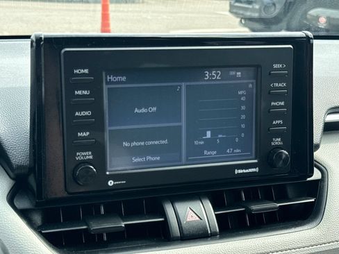 Used 2020 Toyota RAV4 XLE w/ Convenience Package AWD/4WD image 25