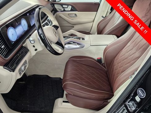 Certified 2025 Mercedes-Benz Maybach GLS 600 4MATIC image 9