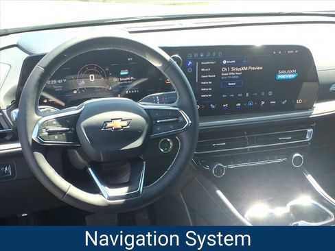 New 2026 Chevrolet Traverse LT FWD image 2