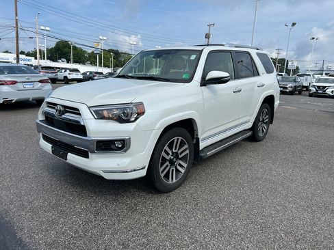 Used 2022 Toyota 4Runner Limited AWD/4WD image 1