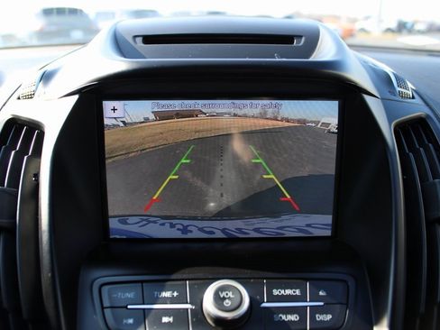 Used 2018 Ford Escape SE w/ SE Sport Appearance Package image 36