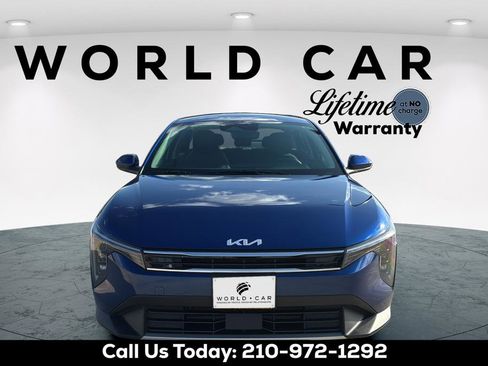 Used 2025 Kia K4 EX FWD image 9