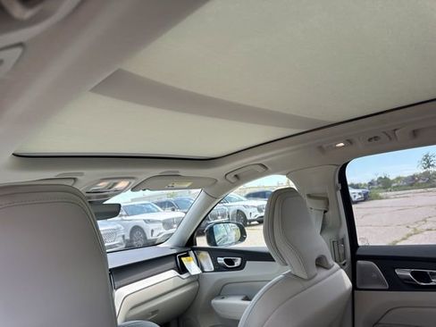 New 2026 Volvo XC60 T8 Ultra w/ Protection Package Premier AWD/4WD image 8