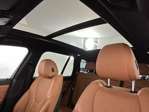 Used 2019 BMW X5 xDrive40i AWD/4WD image 13