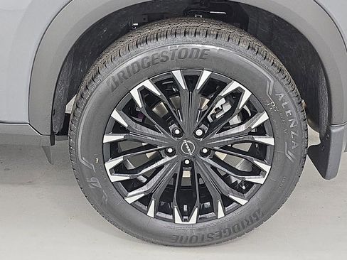 New 2026 Nissan Rogue SV FWD image 33